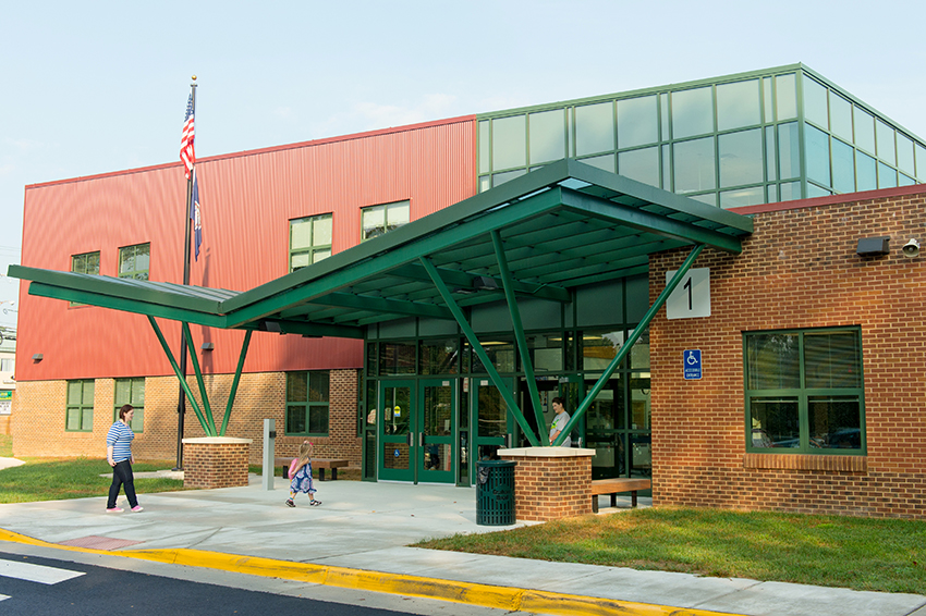 Photograph of the main entrance of the new Graham Road Elementary School.